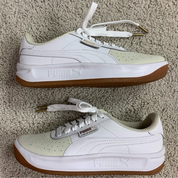 NEW! Youth Kid's PUMA California Exotic WHISPER WHITE Low Top LEATHER SNEAKERS - Picture 4 of 6